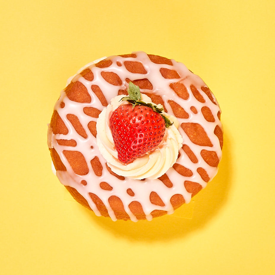Lovebirds’s vegan yeasted strawberry-shortcake doughnut