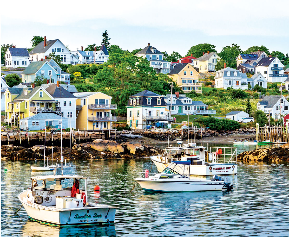 cool towns to visit in maine