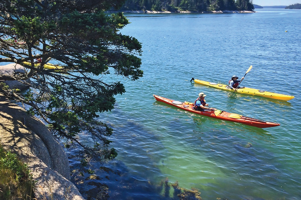 two people kyaking